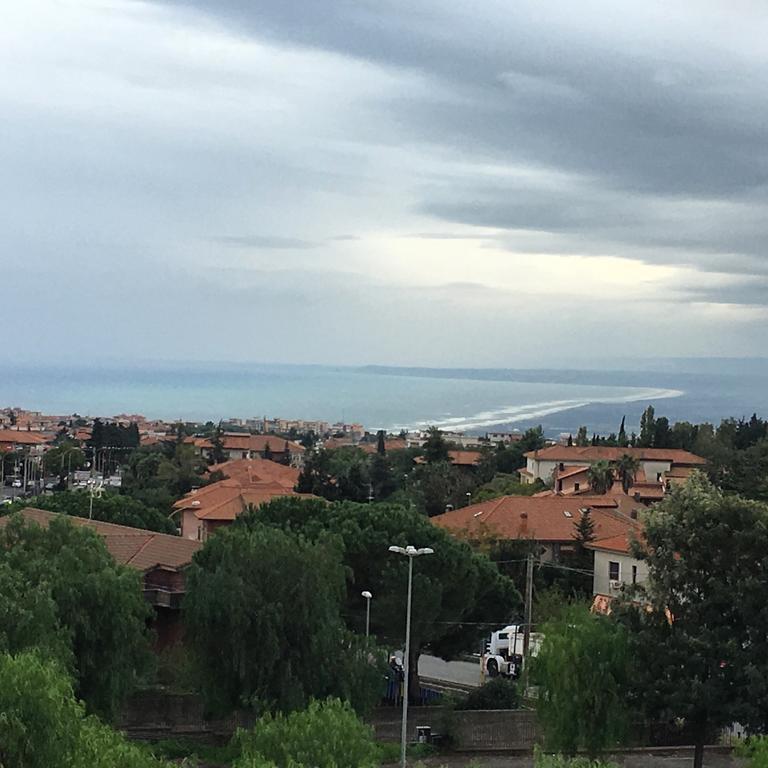 B&B Terrazza Dell'Etna Маскалучия Екстериор снимка